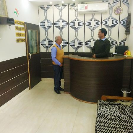 Hotel Patliputra Gautam Patna  Exteriör bild
