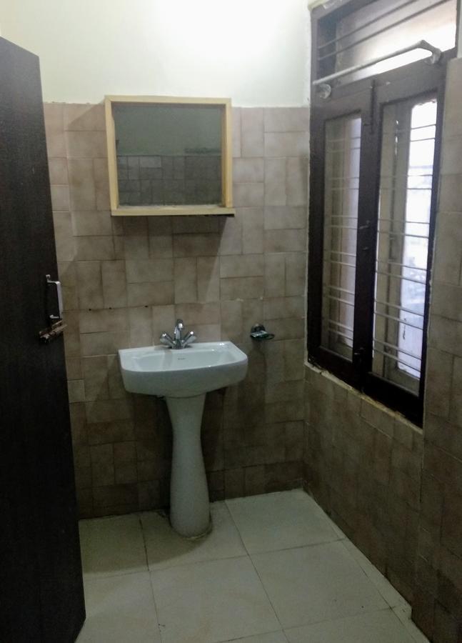 Hotel Patliputra Gautam Patna  Exteriör bild