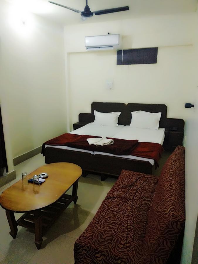 Hotel Patliputra Gautam Patna  Exteriör bild